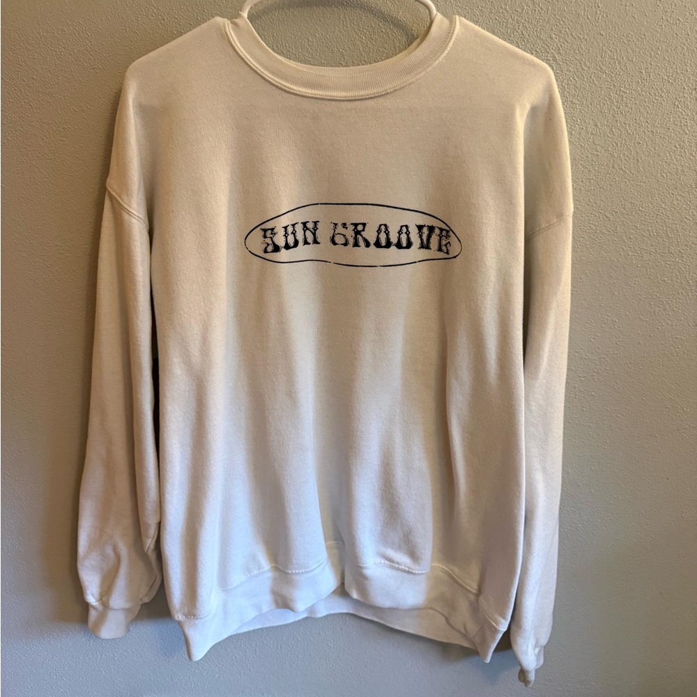 Sun Groove Cream Graphic Sweatshirt